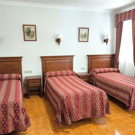 Hostal Bellido Montilla Exterior foto